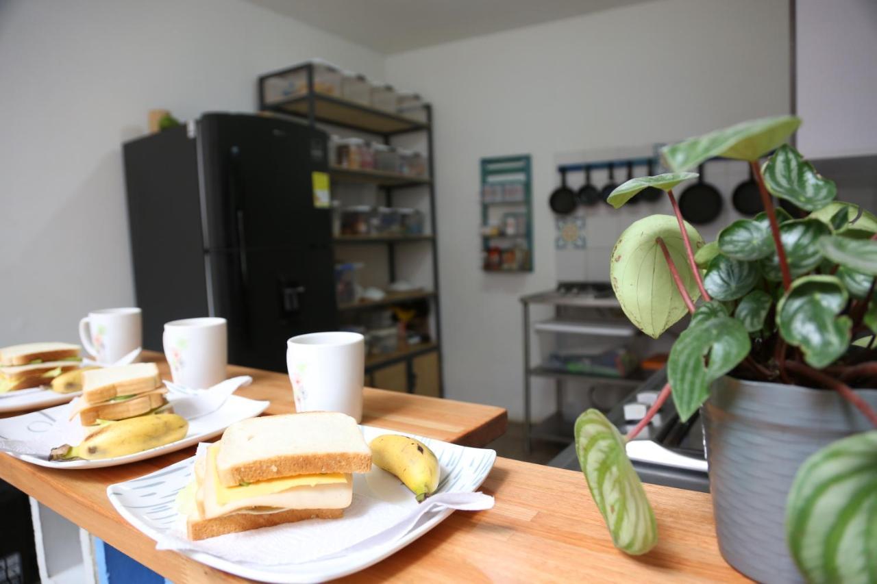 Charlie Palace Hostel Medellín Kültér fotó