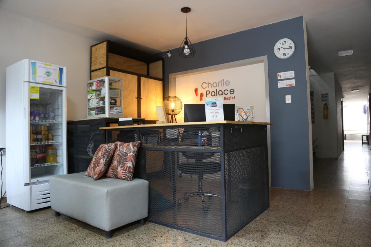 Charlie Palace Hostel Medellín Kültér fotó